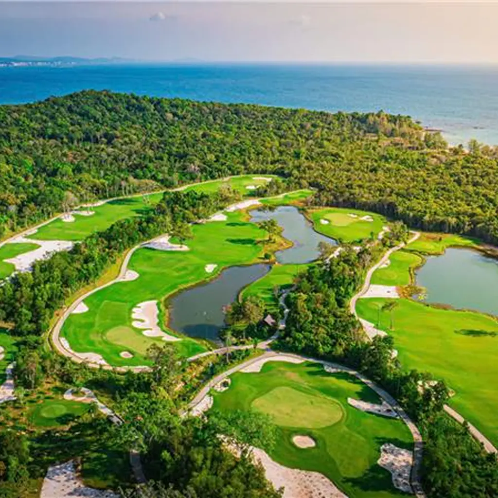 Eschuri Vung Bau Golf